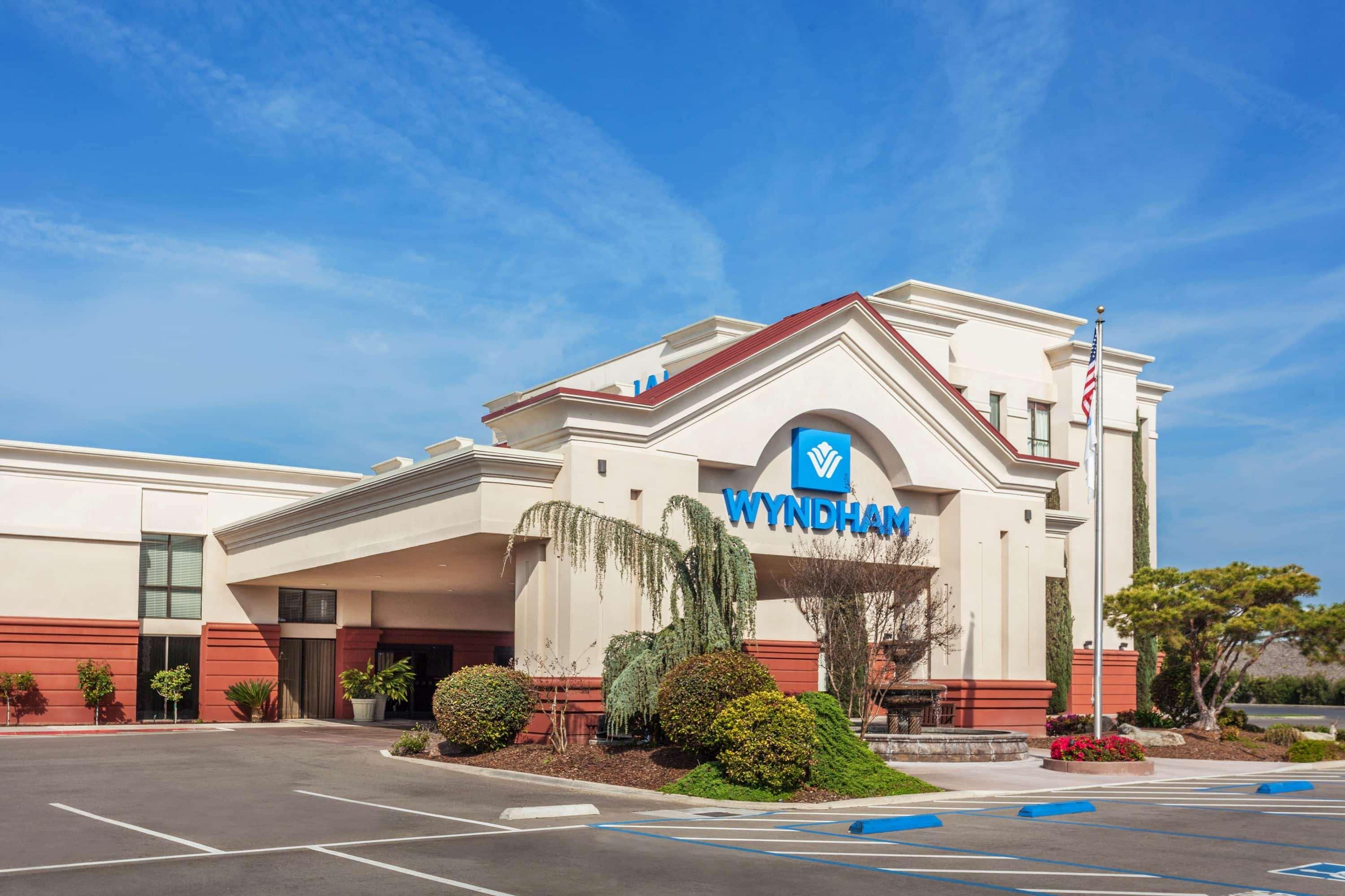 Hotel Wyndham Visalia Exterior foto